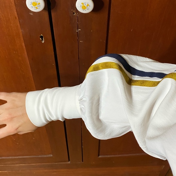 Nisse Blouse - Bouffant Sleeve - striped blue/gold - like new - Picture 4 of 5